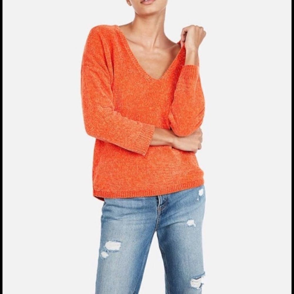 Express. Amazing Bright Orange Super Soft Sweater